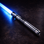 Sabre laser RVB allumé en bleu