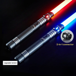 Sabre laser allumé dans le noir