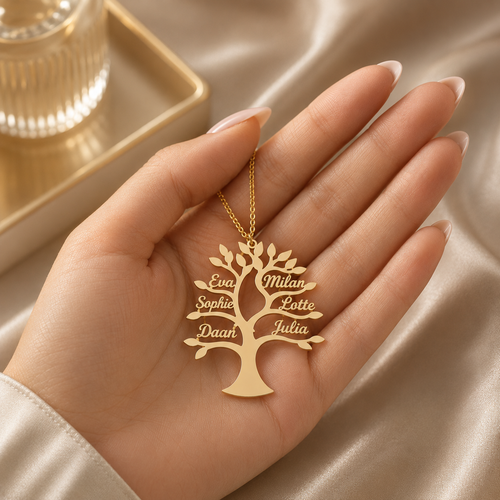 Collier arbre généalogique personnalisé en or