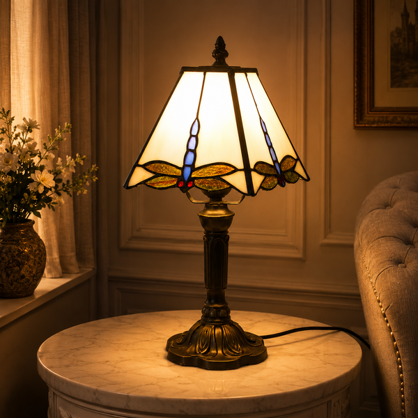 Lampe de table Tiffany Libelle en verre opalin